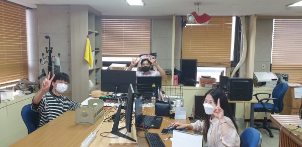 사업지원팀 이사한 날 사진